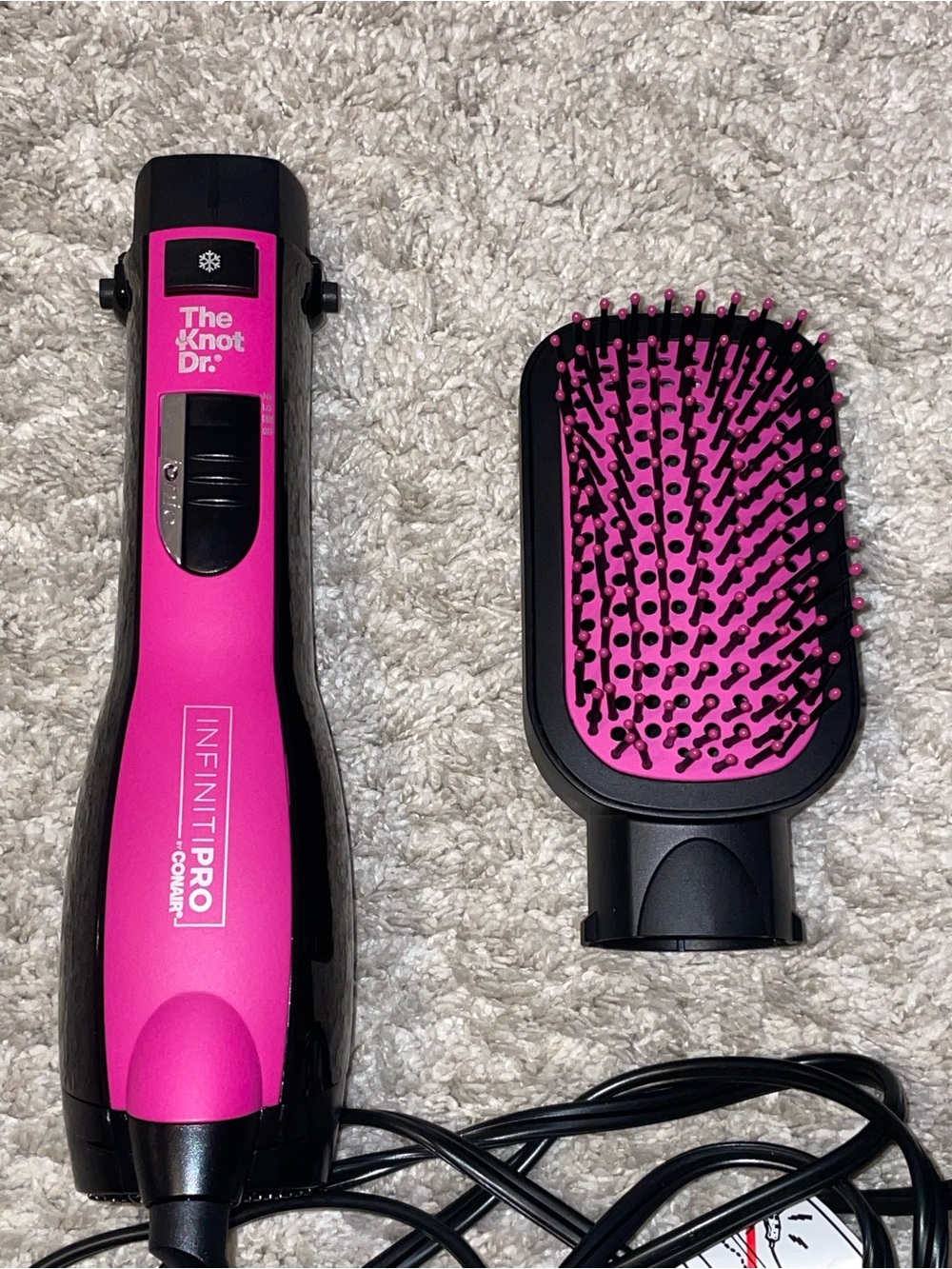 Conair InfinitiPRO The Knot Dr. All-in-One Smoothing Dryer Brush